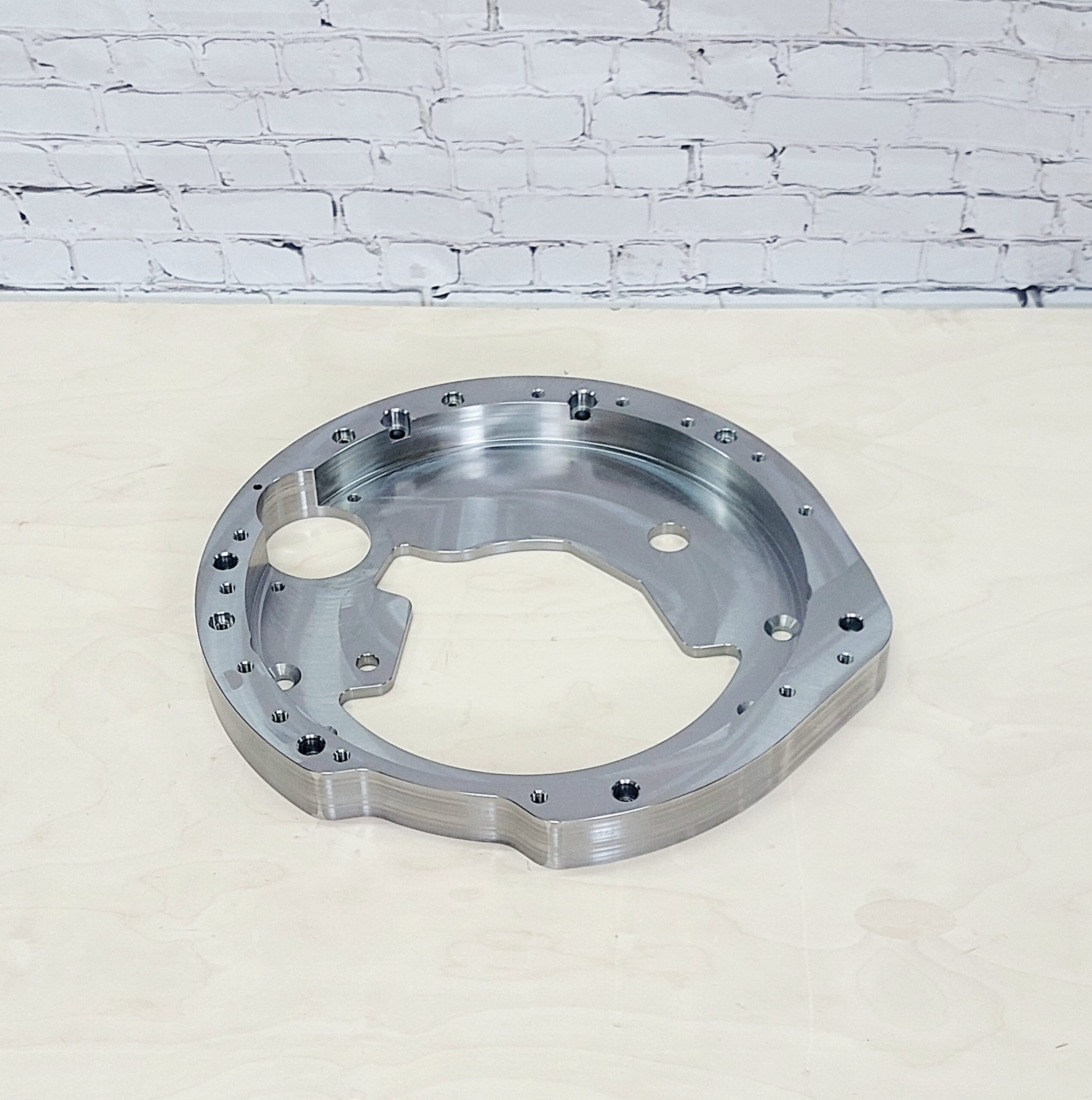BMW M57 szeroki dzwon - LAND ROVER DISCOVERY 4 auto. Adapter CNC