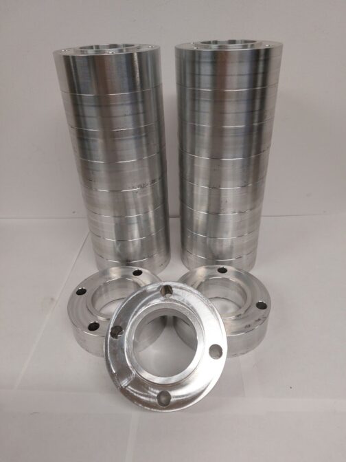 Land Rover 30mm prop spacers.