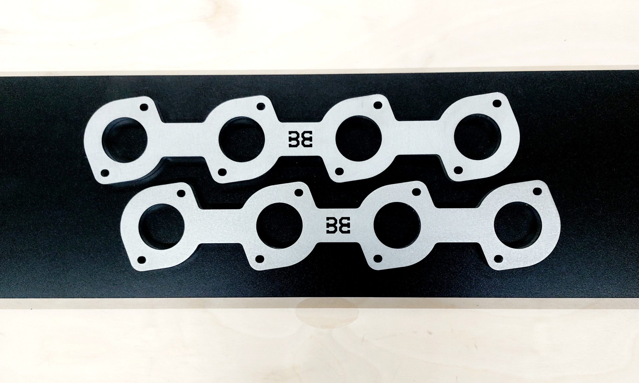 Mercedes Benz M113 Exhaust Manifold Flange