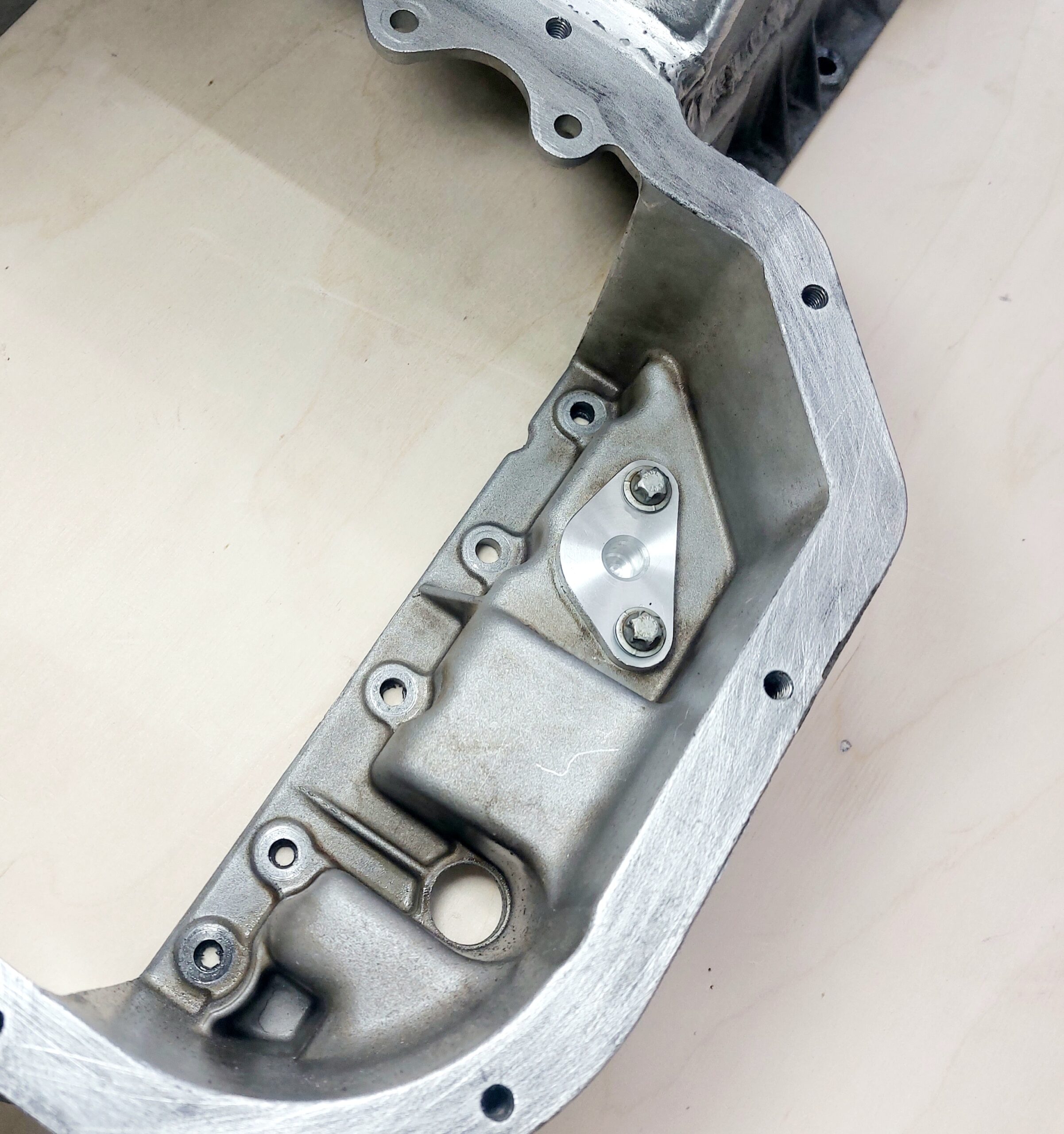Mercedes M113 Oil Level Blanking Plate for Front Oil Sump