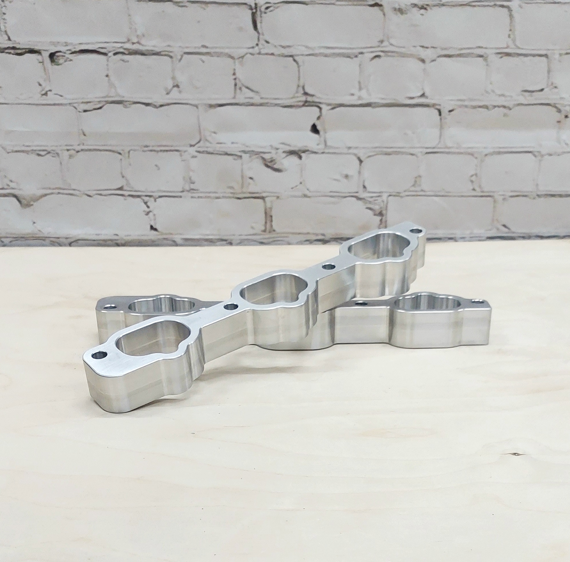 M112 V6 180° Intake Manifold Relocation Spacers