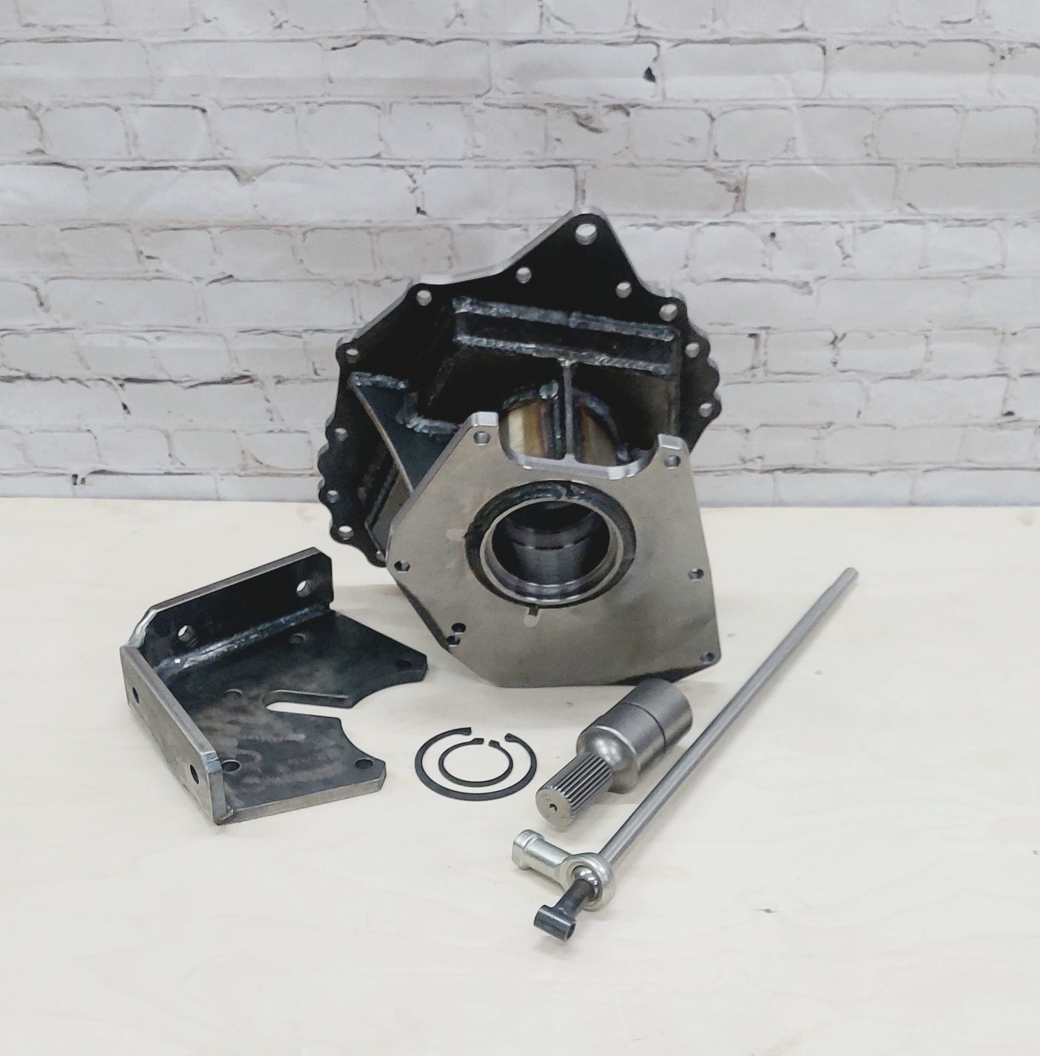 BMW GS6X-37DZ / 53DZ xDrive to Nissan Terrano II 2.7 TDi Transfer Case Adapter